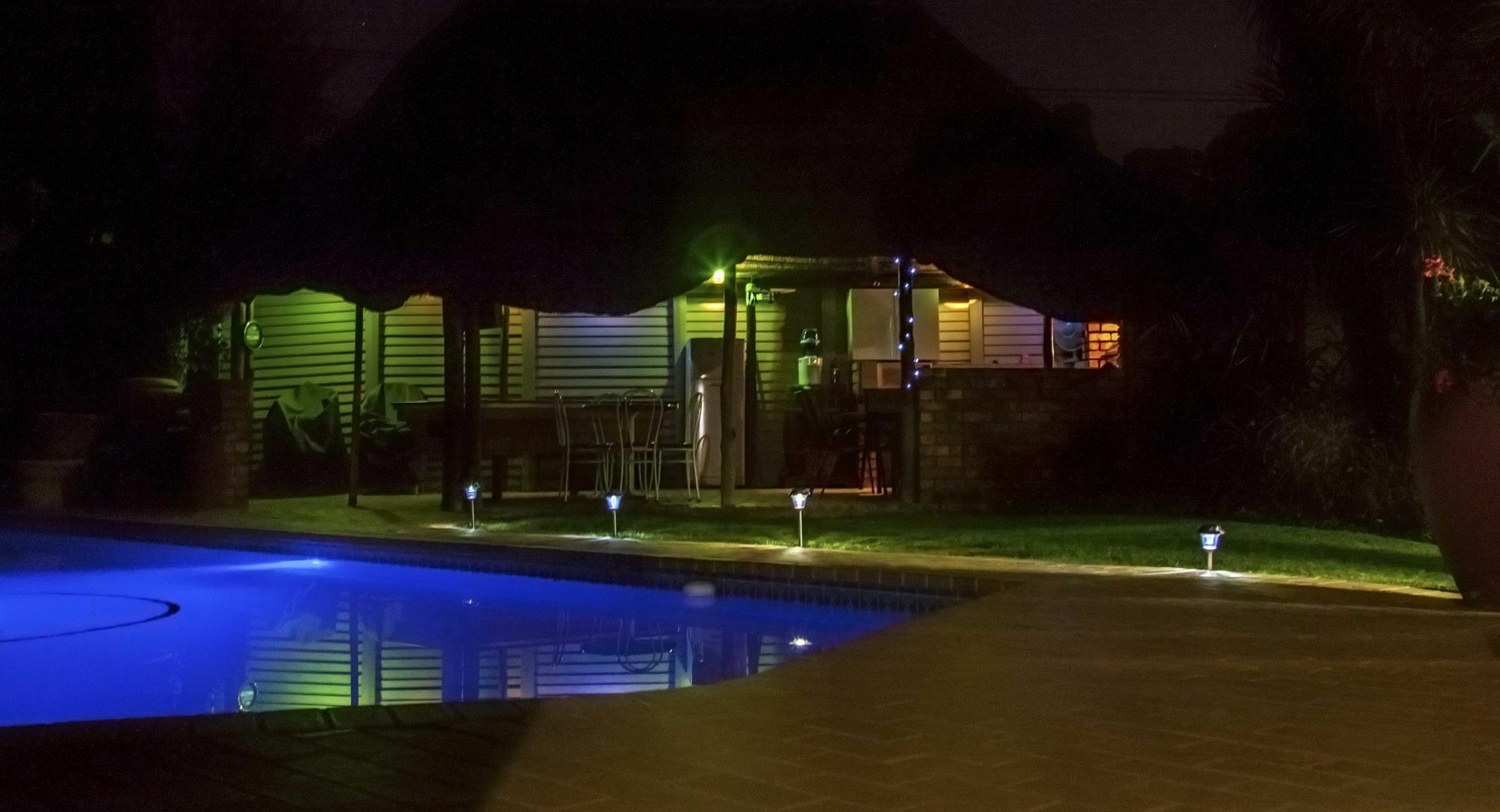 Rest-A-While Guest House - Pretoria Exterior photo